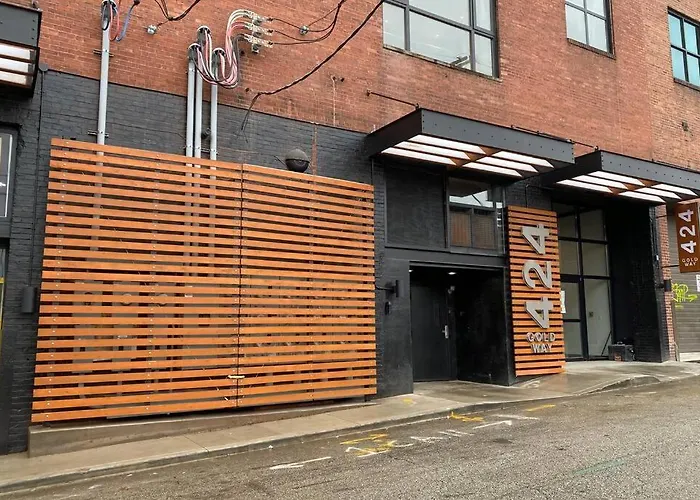 3E-Cozy! Micro Apartment! In Oakland, Sleeps 1