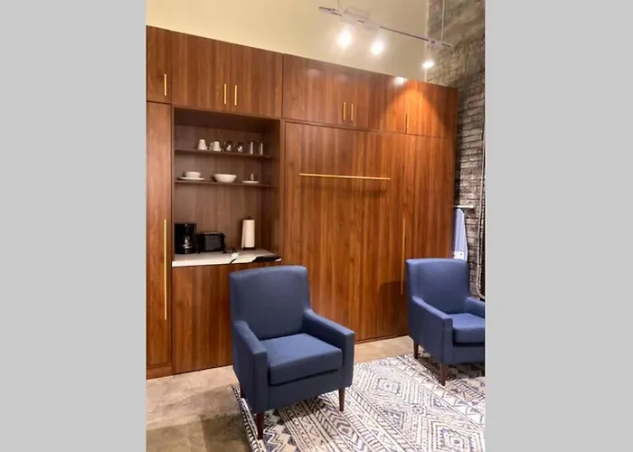 3E-Cozy! Micro Apartment! In Oakland, Sleeps 1